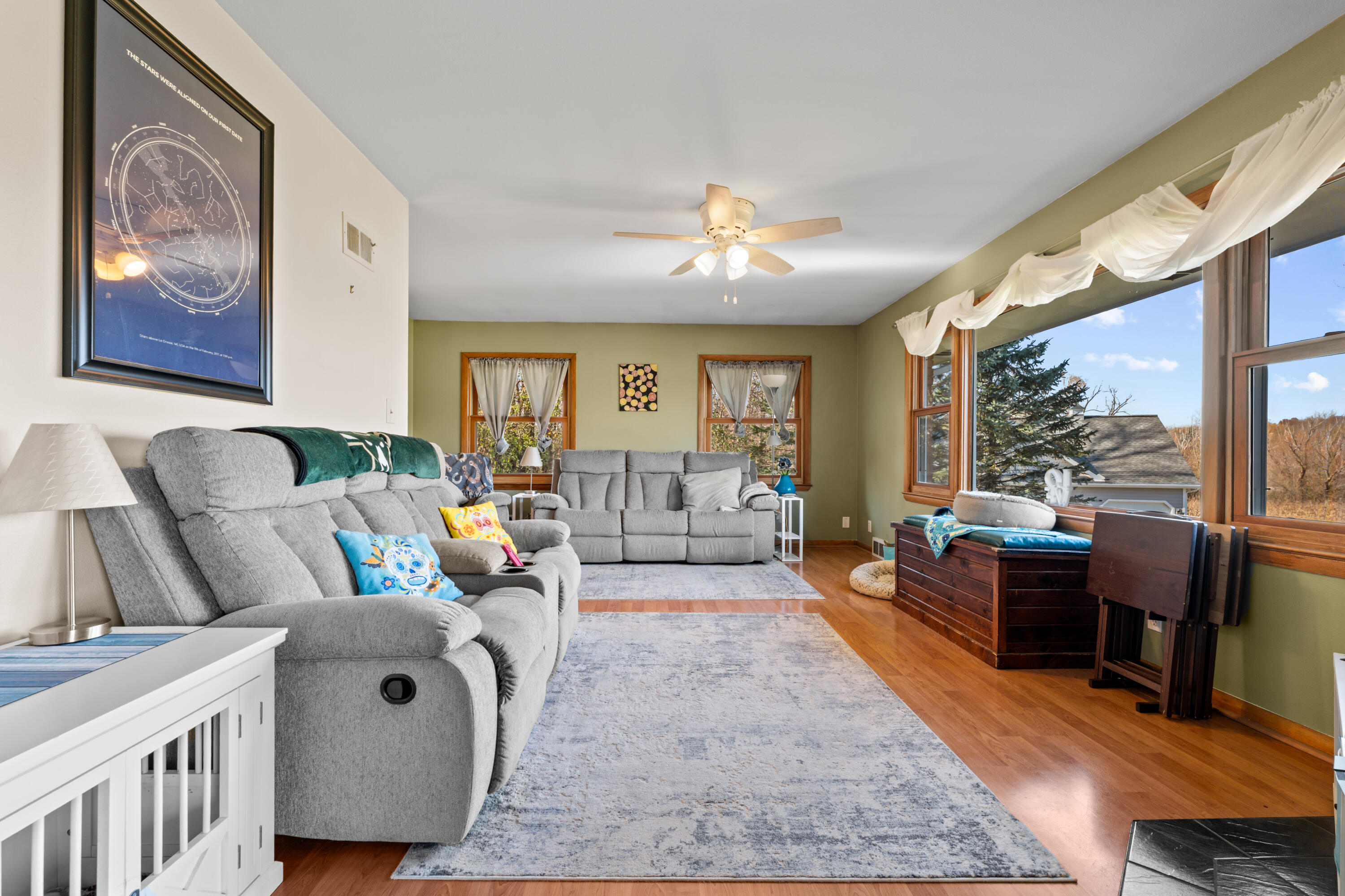 18785 Davidson Road Brookfield, WI 53045 - Photo 2 of 44 P1146107