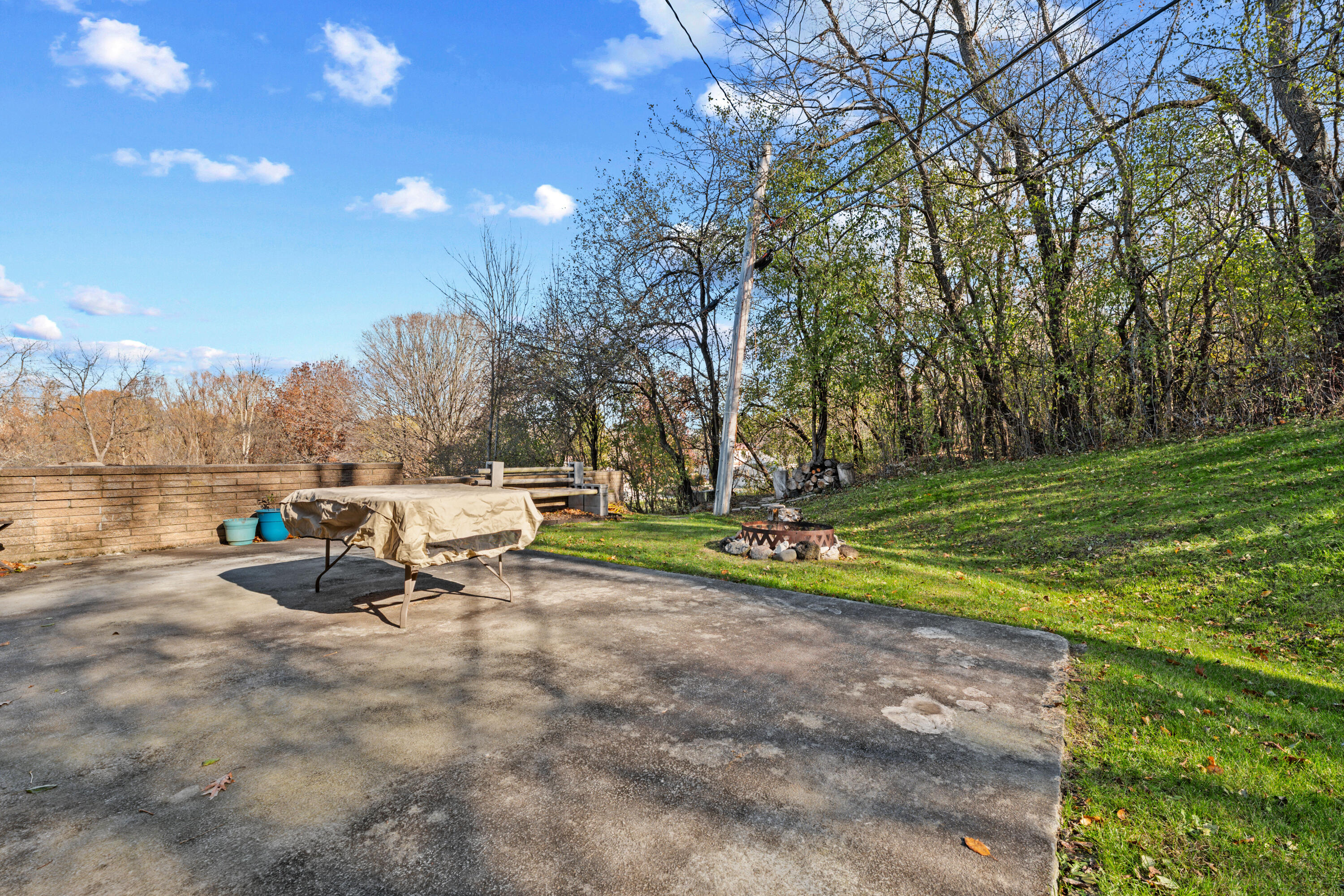 18785 Davidson Road Brookfield, WI 53045 - Photo 31 of 44 P1146091