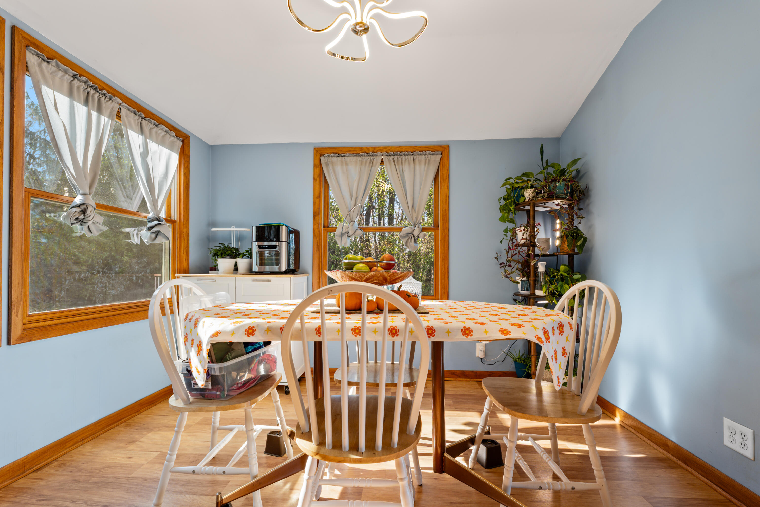 18785 Davidson Road Brookfield, WI 53045 - Photo 5 of 44 P1146131