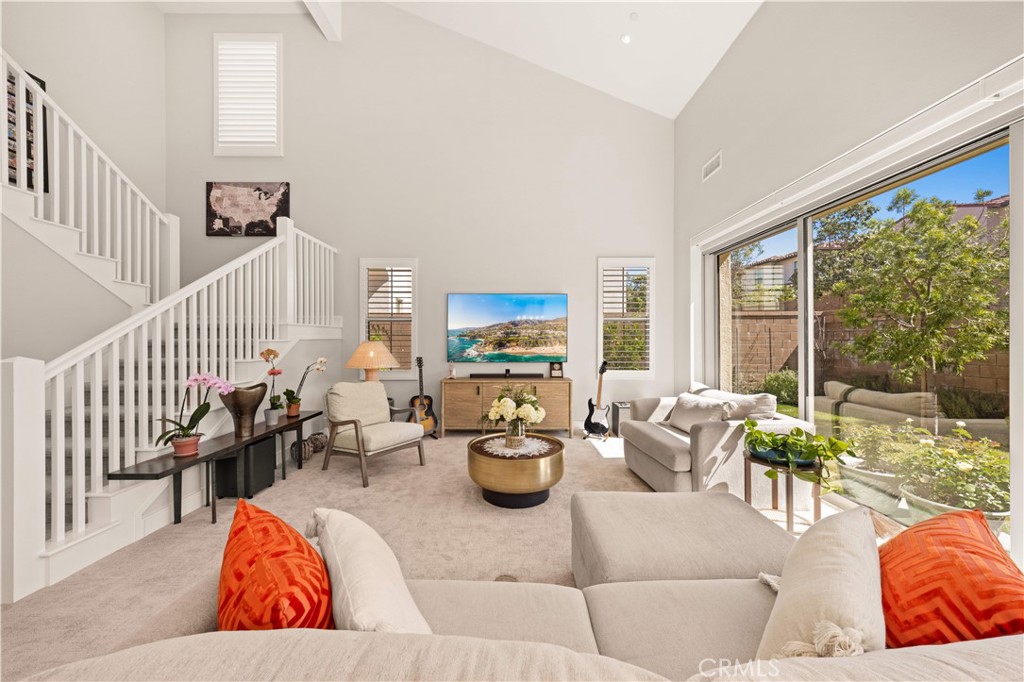 60 Rotunda Irvine, CA 92620 - Photo 16 of 73