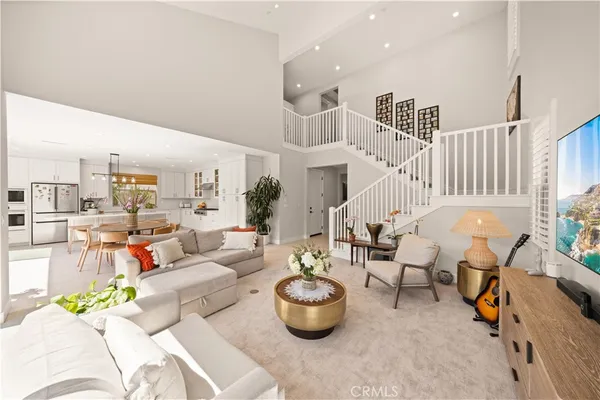 $2,699,000 | 60 Rotunda, Irvine, CA 92620