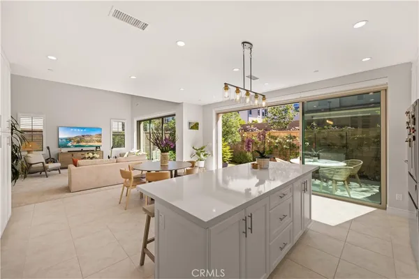 $2,699,000 | 60 Rotunda, Irvine, CA 92620