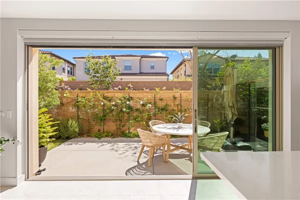 $2,699,000 | 60 Rotunda, Irvine, CA 92620