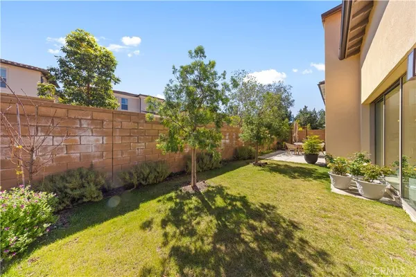 $2,699,000 | 60 Rotunda, Irvine, CA 92620