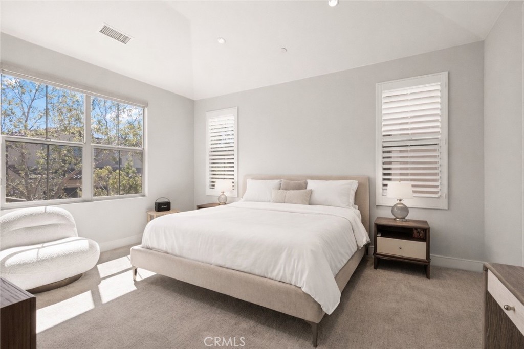 60 Rotunda Irvine, CA 92620 - Photo 52 of 73