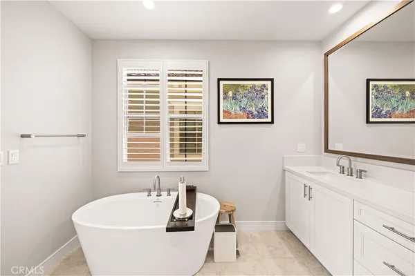 $2,699,000 | 60 Rotunda, Irvine, CA 92620