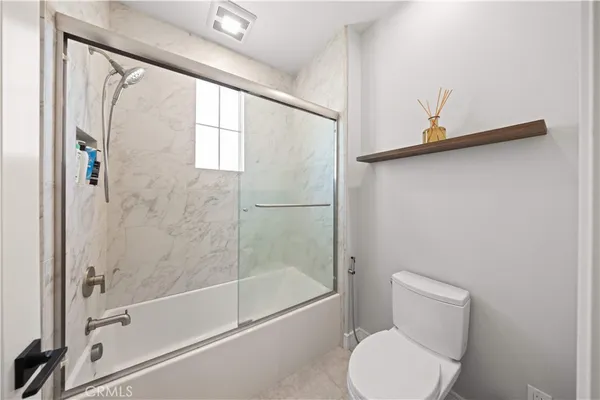 $2,699,000 | 60 Rotunda, Irvine, CA 92620