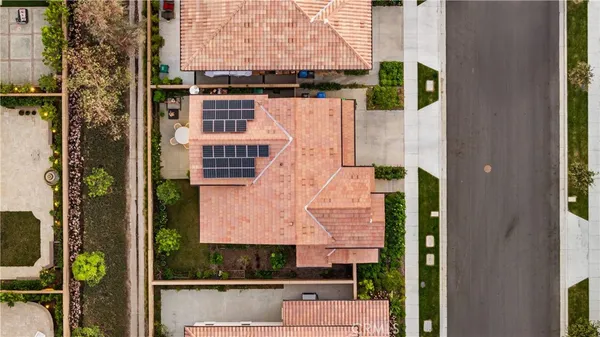 $2,699,000 | 60 Rotunda, Irvine, CA 92620