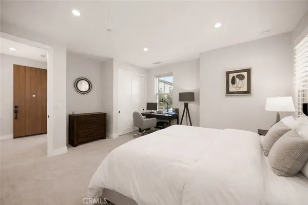 $2,699,000 | 60 Rotunda, Irvine, CA 92620