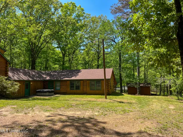 $345,500 | 2432 Attala Road, Kosciusko, MS 39090