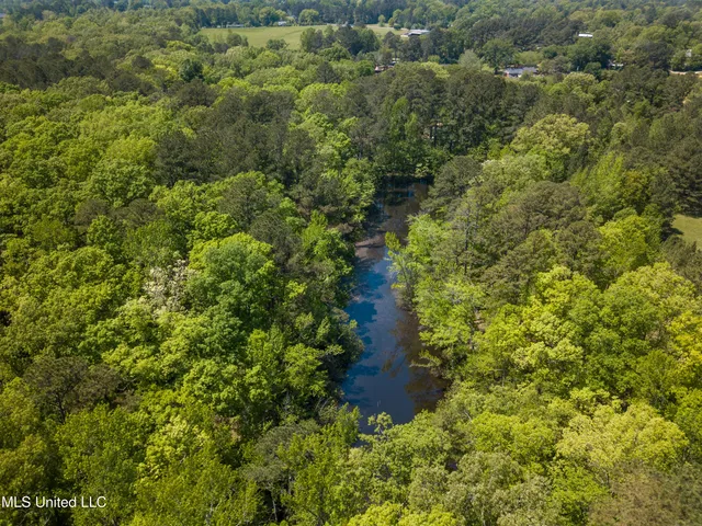 $345,500 | 2432 Attala Road, Kosciusko, MS 39090