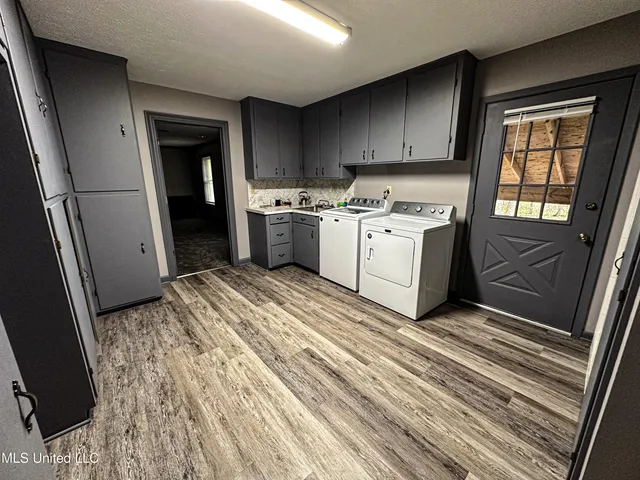 $345,500 | 2432 Attala Road, Kosciusko, MS 39090