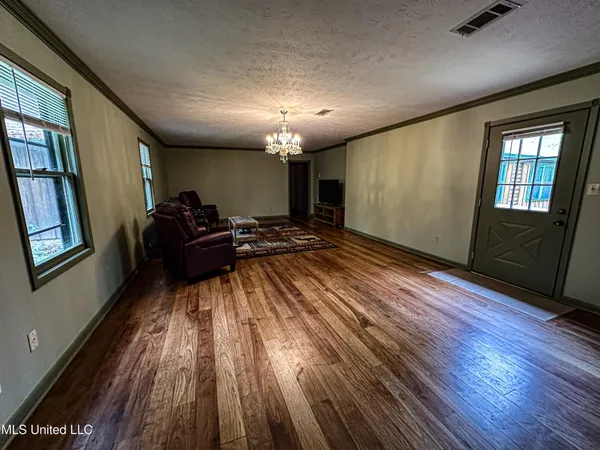 $345,500 | 2432 Attala Road, Kosciusko, MS 39090