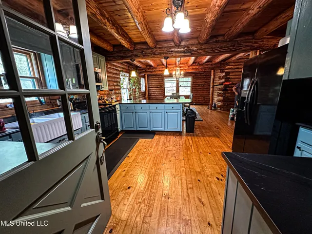 $345,500 | 2432 Attala Road, Kosciusko, MS 39090