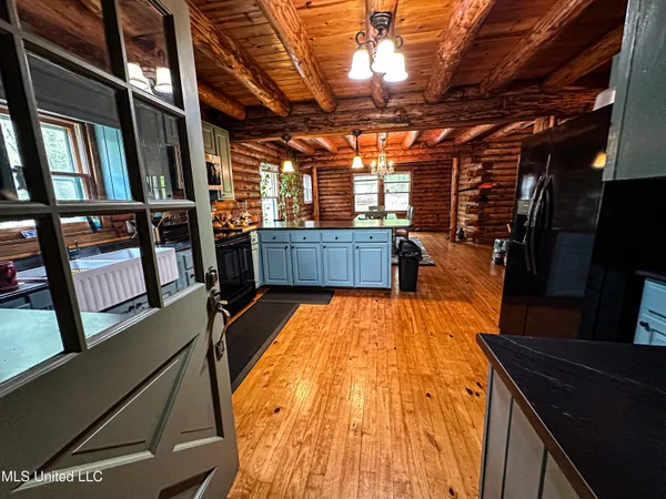 $345,500 | 2432 Attala Road, Kosciusko, MS 39090