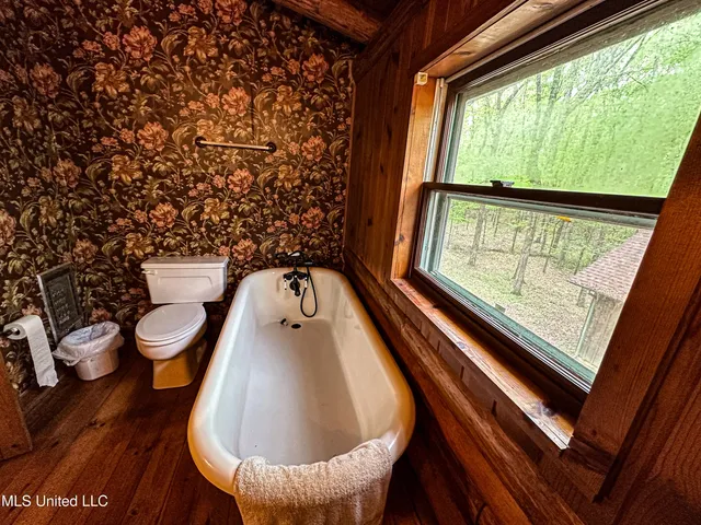 $345,500 | 2432 Attala Road, Kosciusko, MS 39090