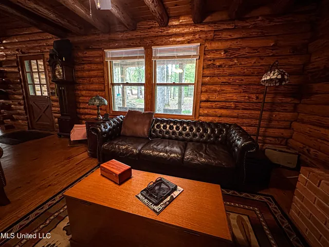 $345,500 | 2432 Attala Road, Kosciusko, MS 39090