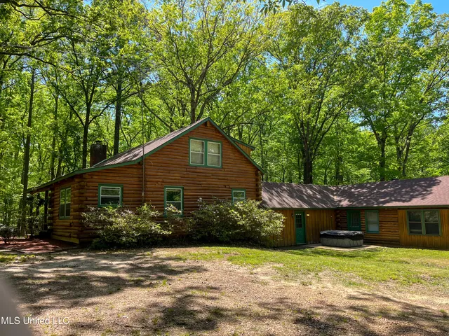 $345,500 | 2432 Attala Road, Kosciusko, MS 39090