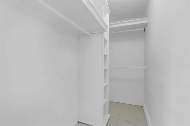 $2,000 | 4805 Northwest 7th Street, Unit 10515, Miami, FL 33126