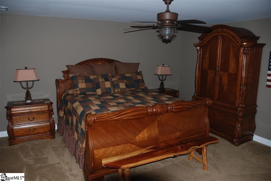 425 Raven Cliff Road Cleveland, SC 29635 - Photo 12 of 30 Gallery Image 12