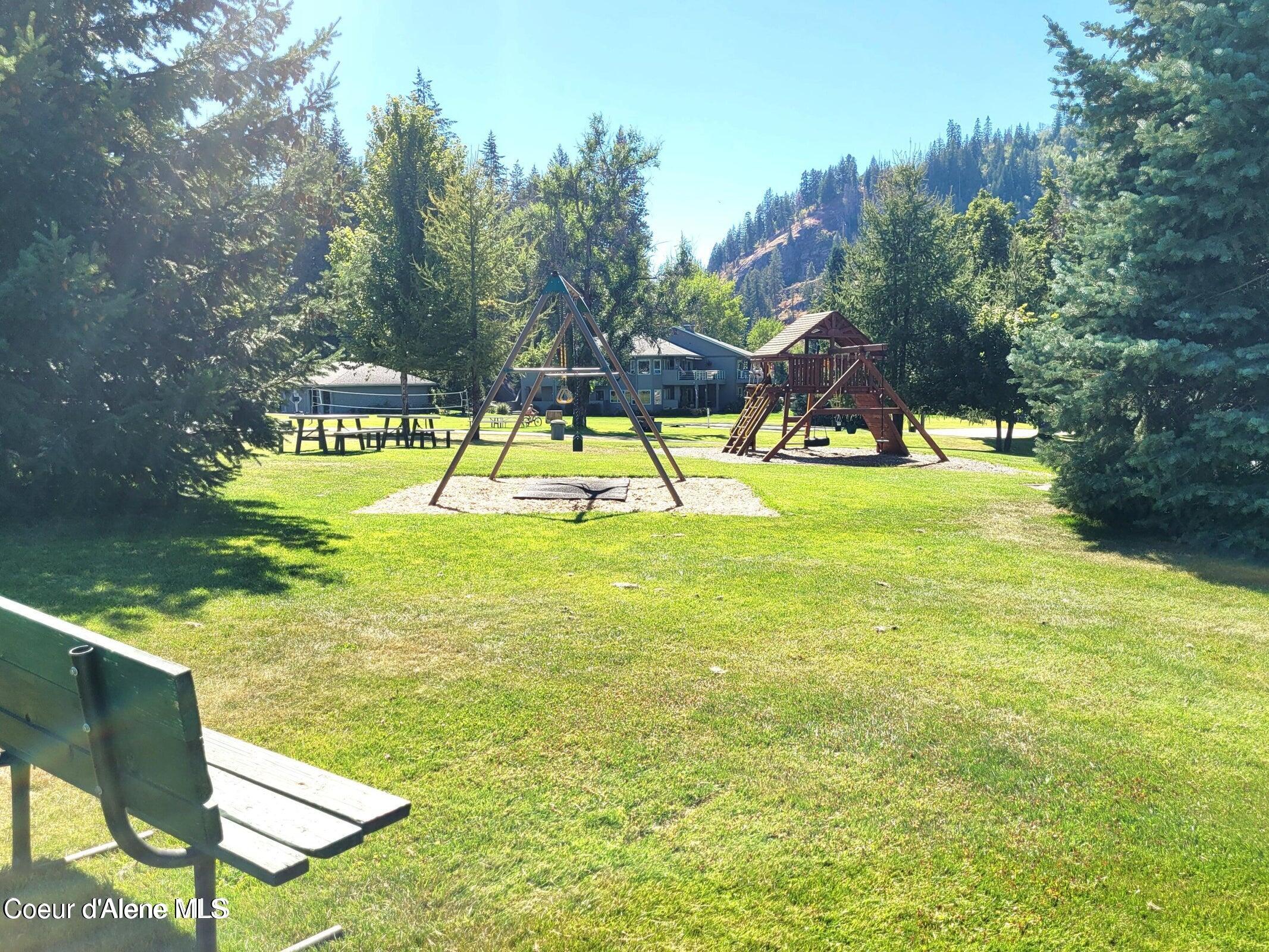 5305 West Fairway Lane, Unit 21 Rathdrum, ID 83858 - Photo 45 of 45 Play Set