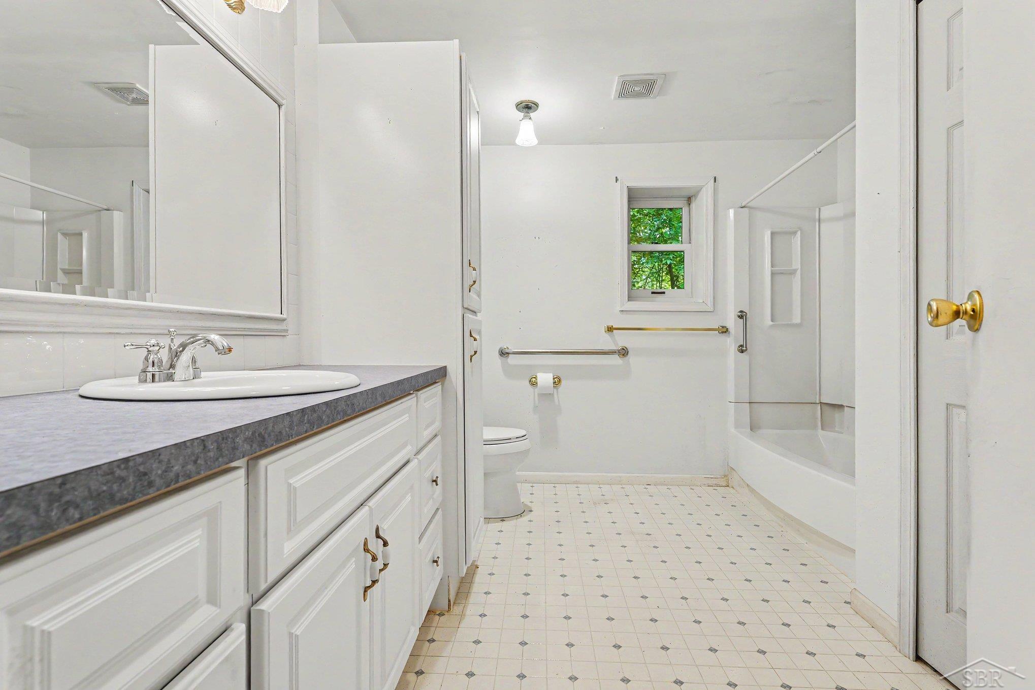 1038 East Freeland Road Merrill, MI 48637 - Photo 18 of 28
