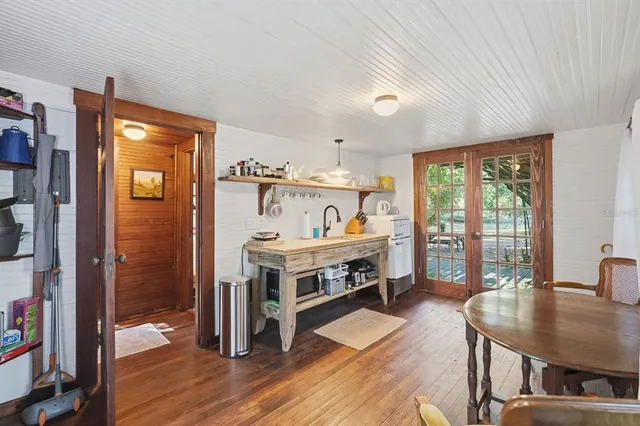 $874,900 | 266 Drayton Island Road, Georgetown, FL 32139