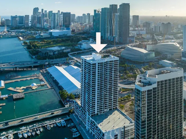 $420,000 | 555 Northeast 15th Street, Unit 26E, Miami, FL 33132