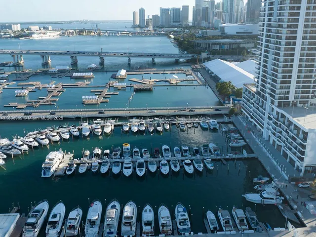 $420,000 | 555 Northeast 15th Street, Unit 26E, Miami, FL 33132