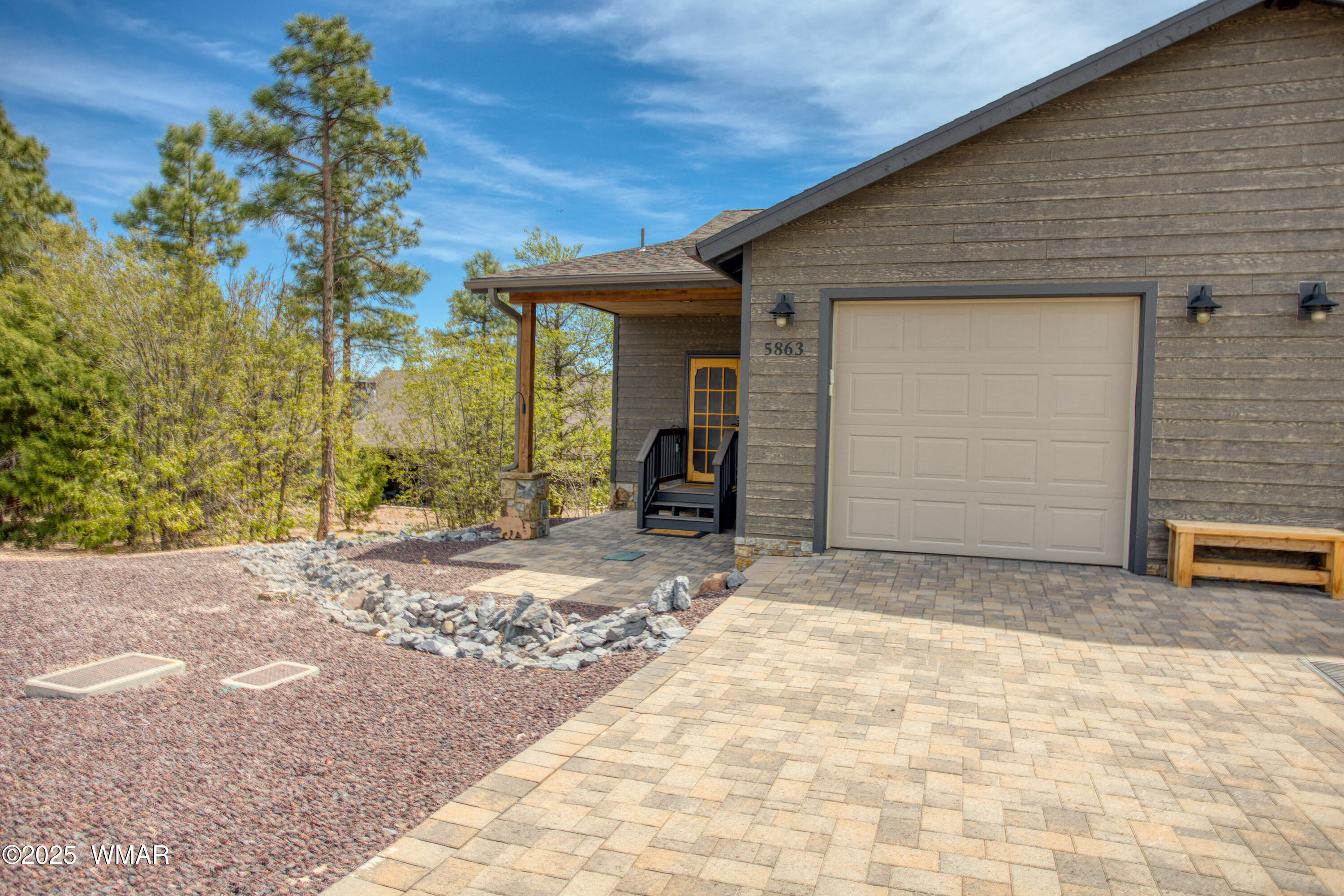 5863 Apollo Way Lakeside, AZ 85929 - Photo 15 of 16 a front view of a house