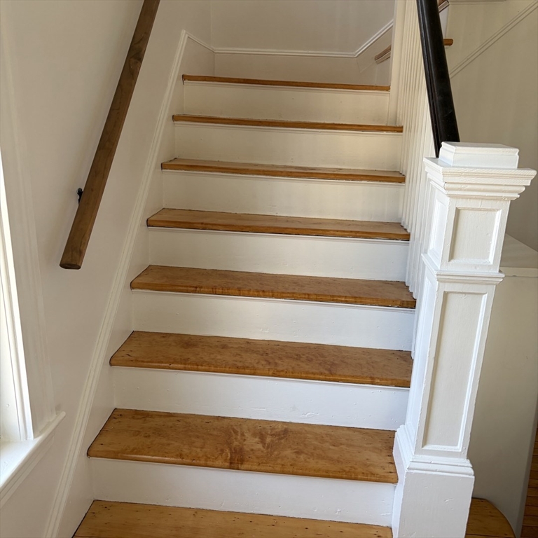 53 Ellington Road Quincy, MA 02170 - Photo 6 of 11 Gallery Image 6