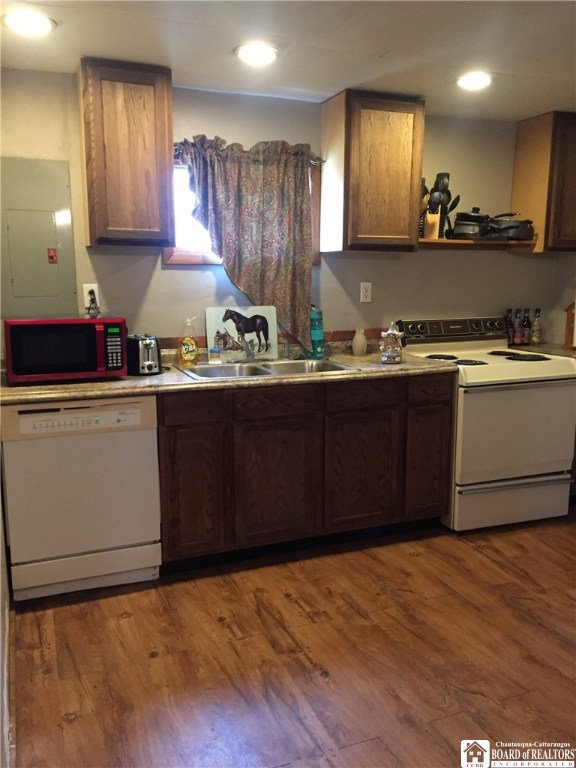 9499 East Main Road Ripley, NY 14775 - Photo 11 of 28 Apt. 2 Kitchen