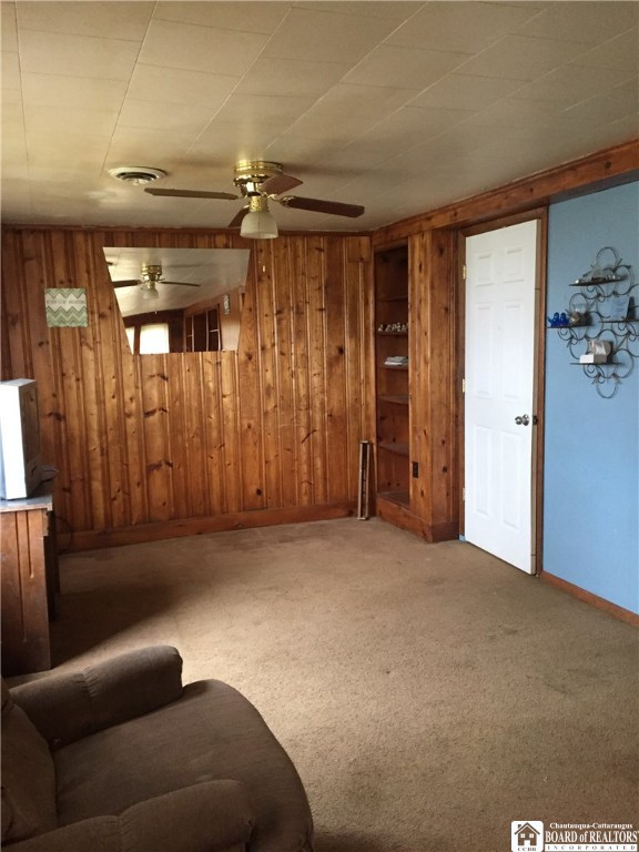9499 East Main Road Ripley, NY 14775 - Photo 7 of 28 Apt 1 Living Room