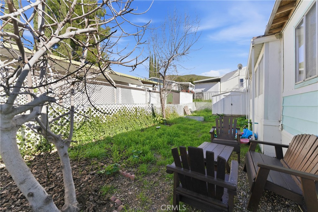 36200 Paradise Ranch Road Castaic, CA 91384 - Photo 28 of 31 a view of an outdoor sitting area