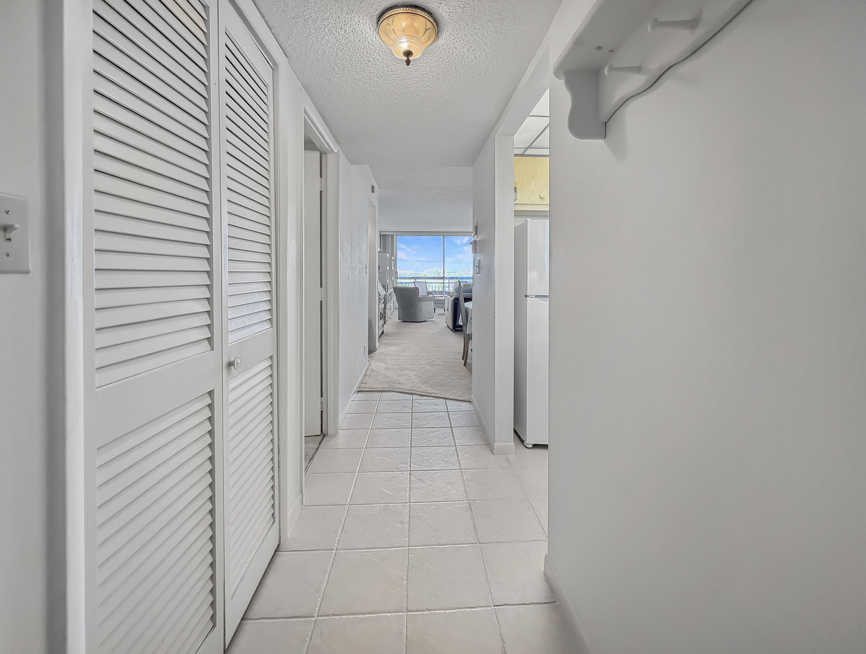 555 Northwest 4th Avenue, Unit 401 Boca Raton, FL 33432 - Photo 1 of 41 Entry