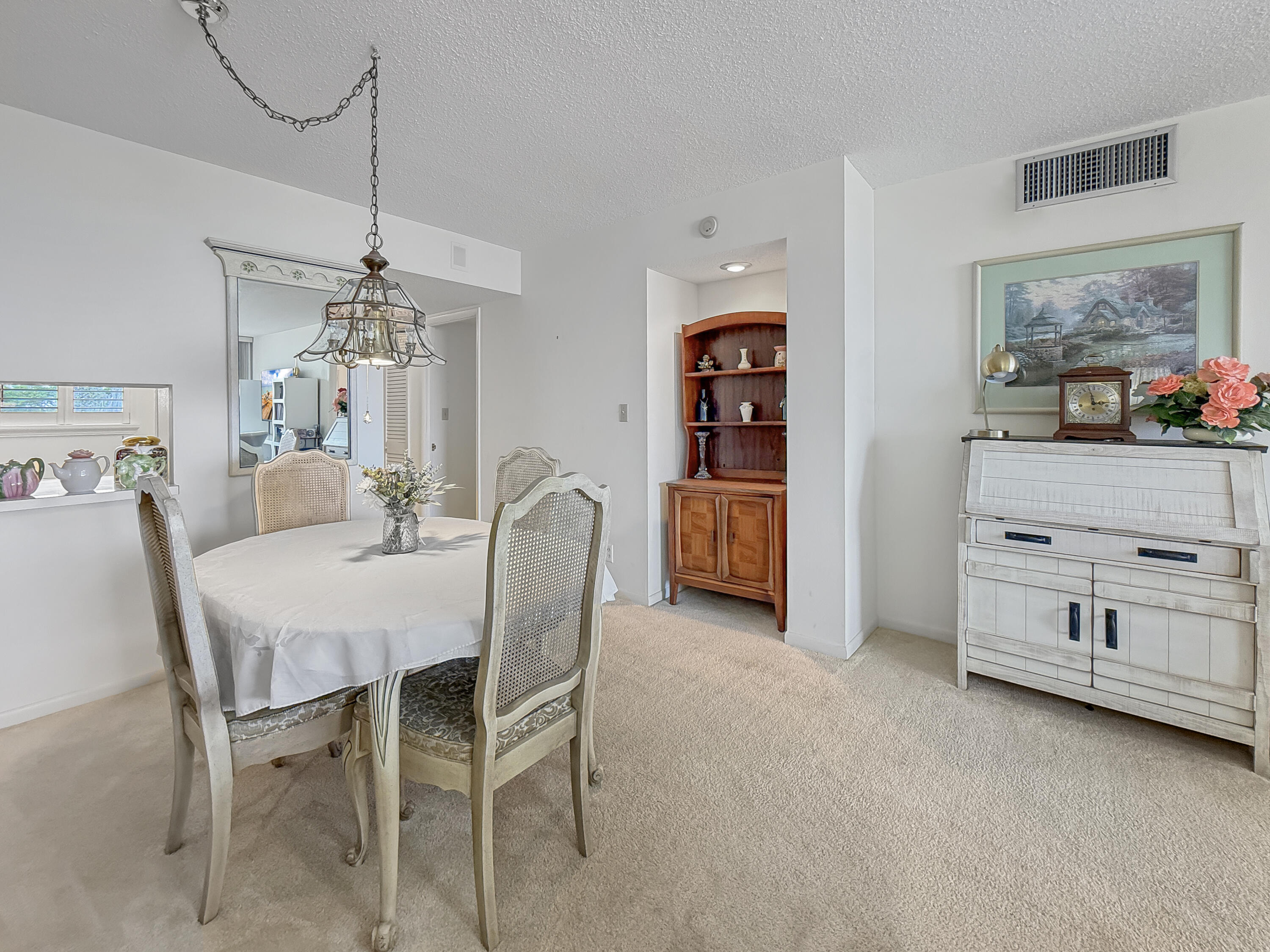 555 Northwest 4th Avenue, Unit 401 Boca Raton, FL 33432 - Photo 17 of 41 Dining Area