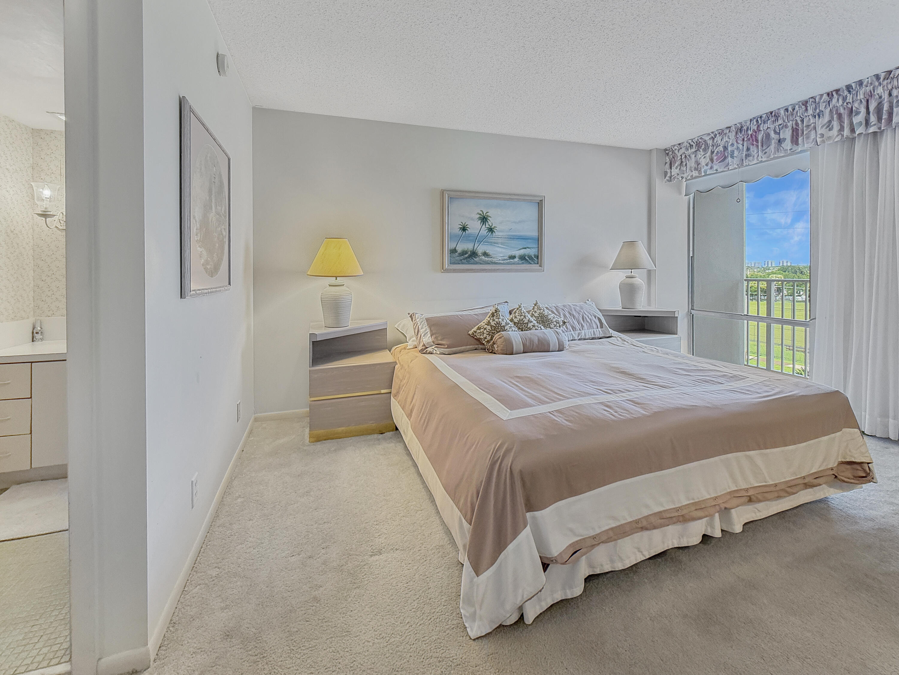 555 Northwest 4th Avenue, Unit 401 Boca Raton, FL 33432 - Photo 23 of 41 Primary Bedroom