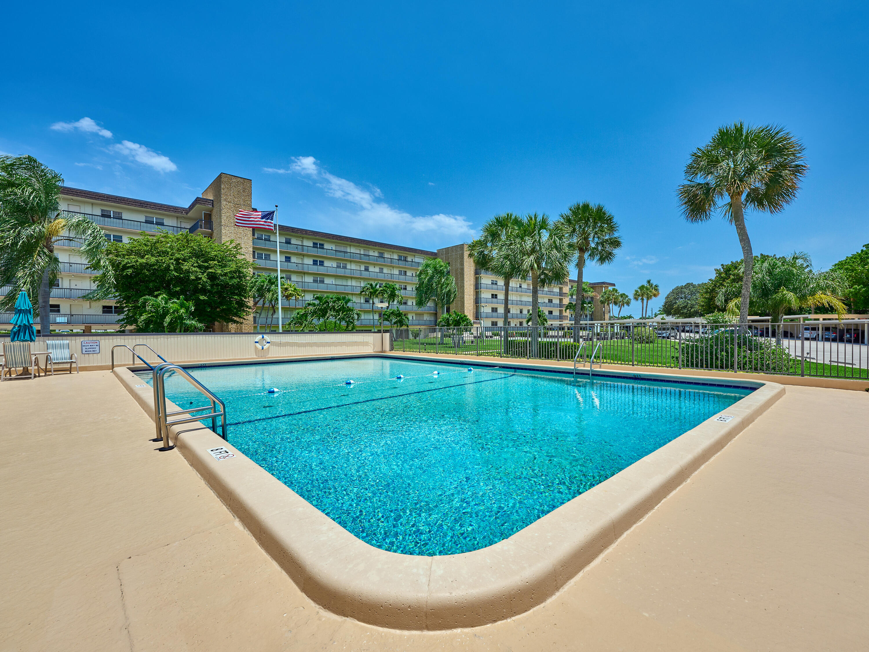 555 Northwest 4th Avenue, Unit 401 Boca Raton, FL 33432 - Photo 32 of 41 Community Pool