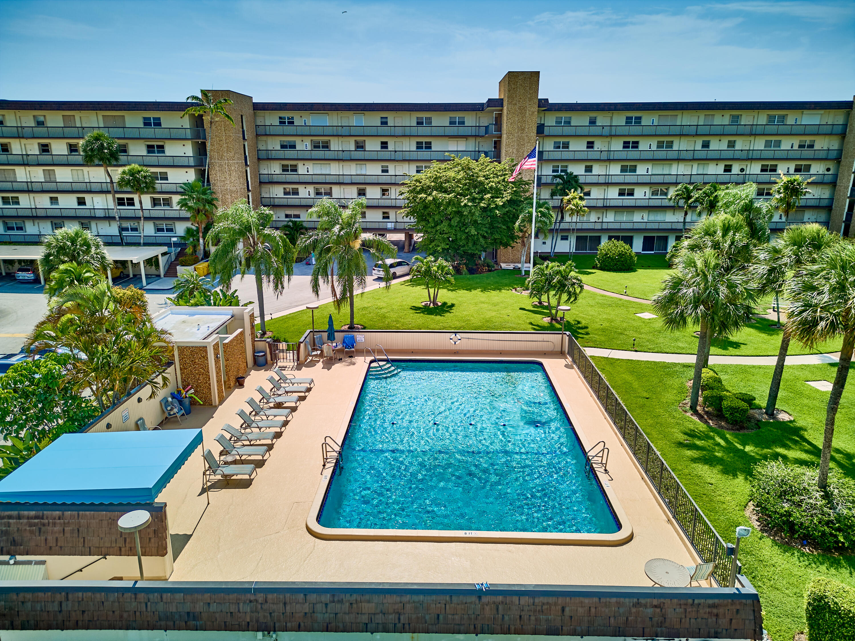 555 Northwest 4th Avenue, Unit 401 Boca Raton, FL 33432 - Photo 37 of 41 Community Pool
