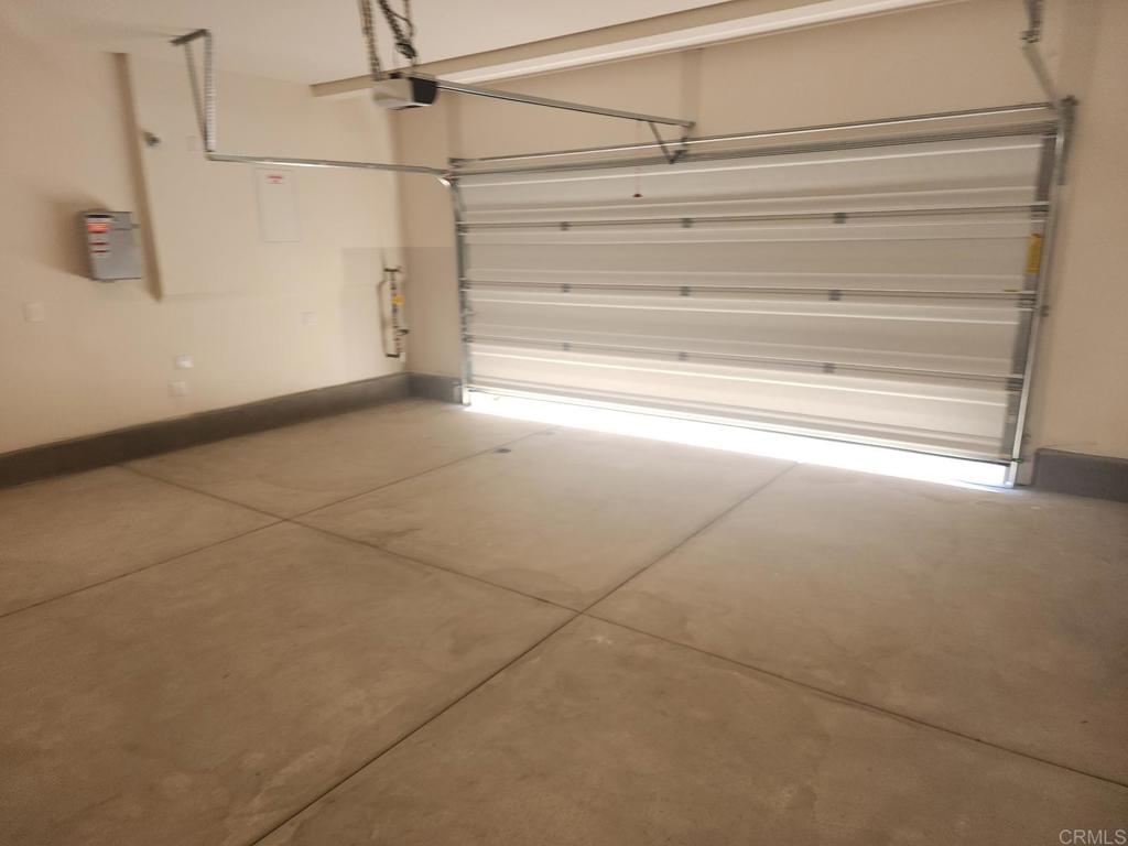 28386 Via Solero Temecula, CA 92591 - Photo 15 of 17 a view of closet area