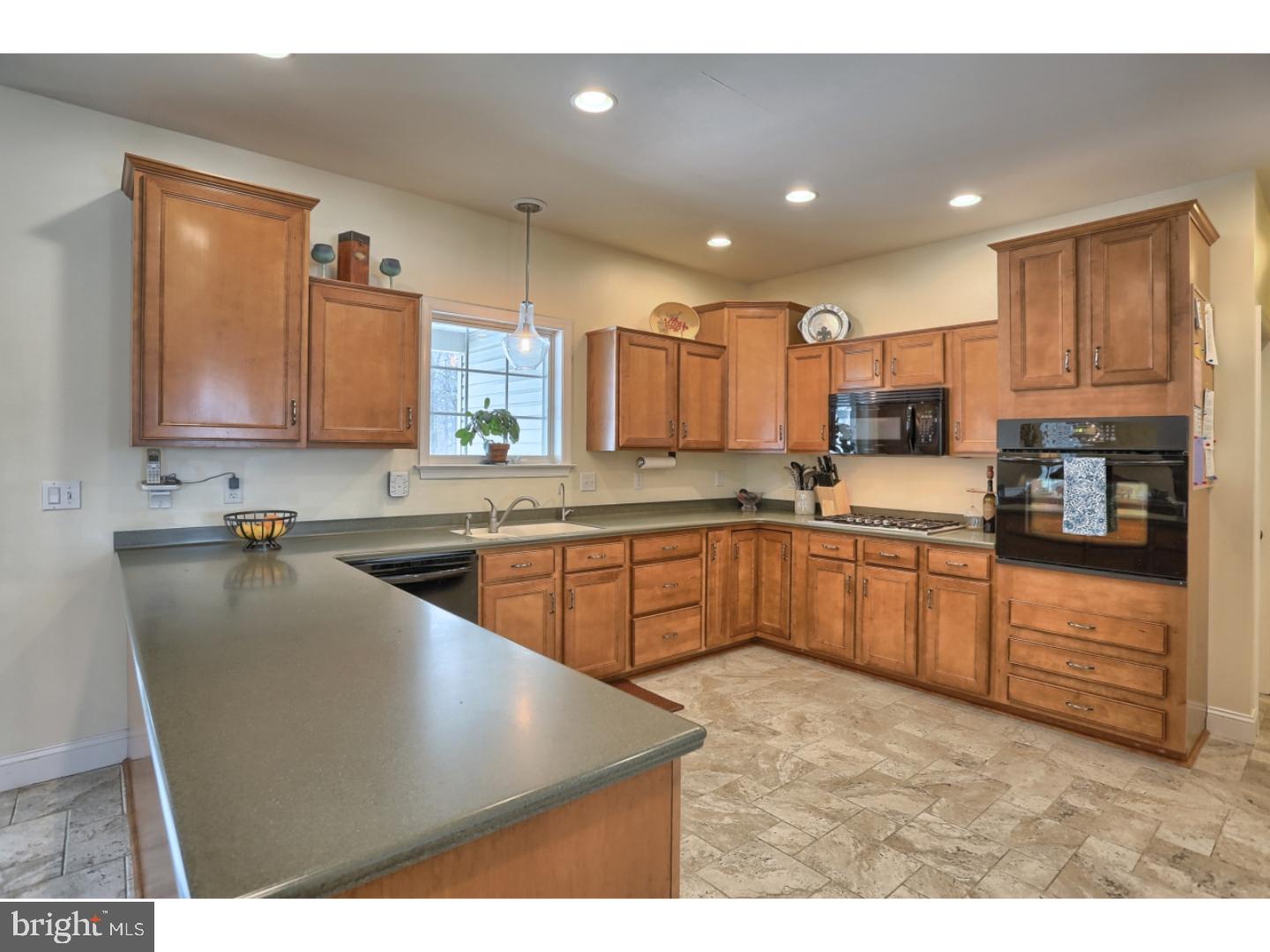 1045 Long Ln Road Kutztown, PA 19530 - Photo 7 of 25 Gallery Image 7