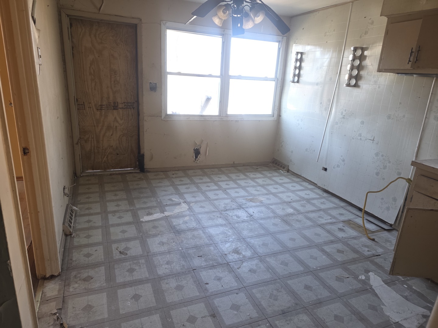 16136 Halsted Street Harvey, IL 60426 - Photo 20 of 30