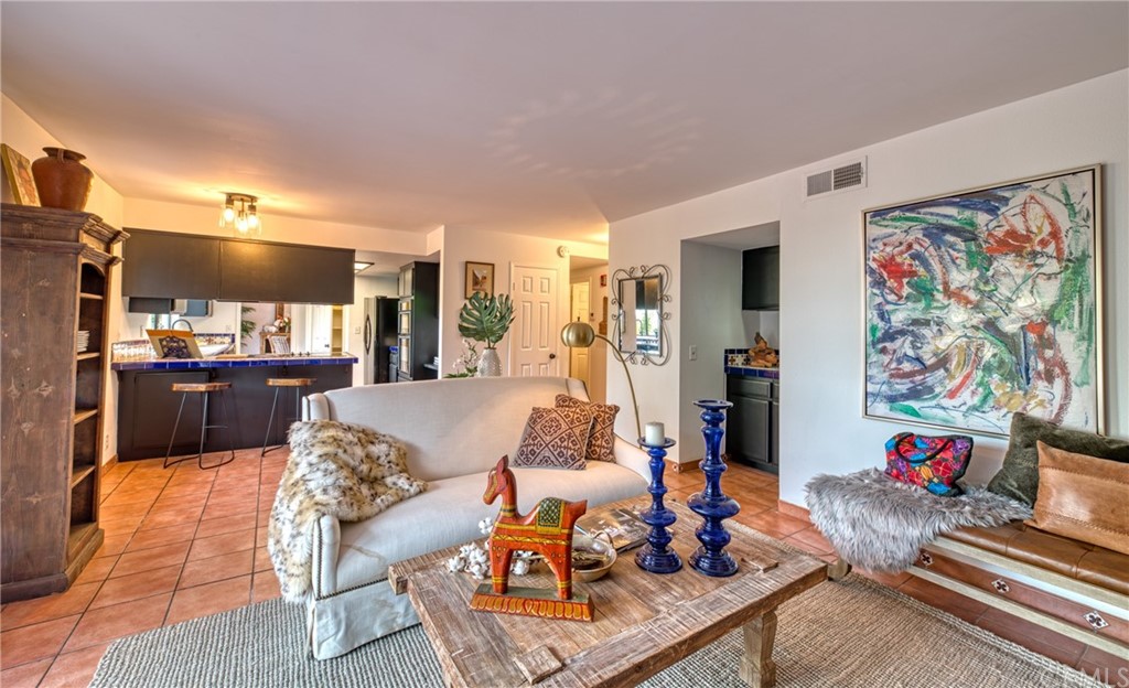 314 Shadow Lane Monrovia, CA 91016 - Photo 15 of 43 a living room with furniture and a table