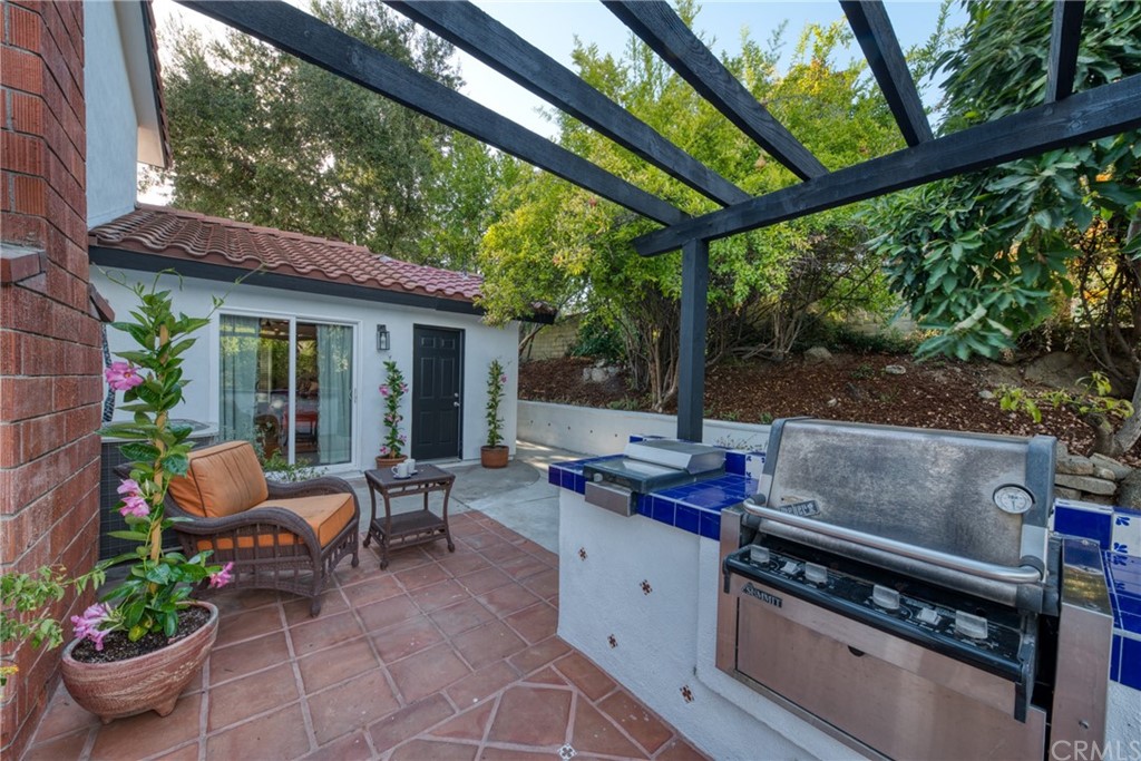 314 Shadow Lane Monrovia, CA 91016 - Photo 39 of 43 a outdoor space with chairs