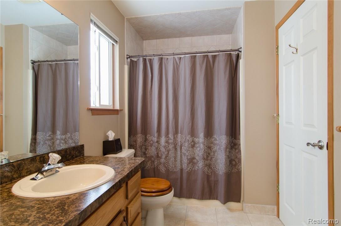 70462 Mellen Road Romeo, MI 48065 - Photo 16 of 28 GRU_3492.jpg