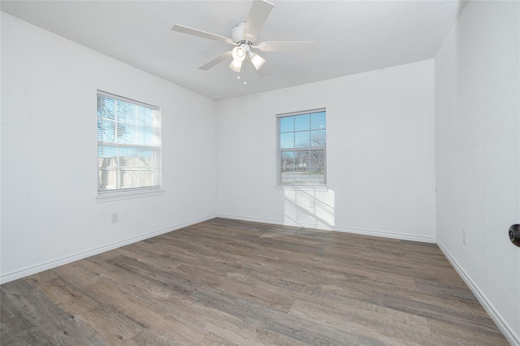 205 Highway 101 Chico, TX 76431 - Photo 18 of 29