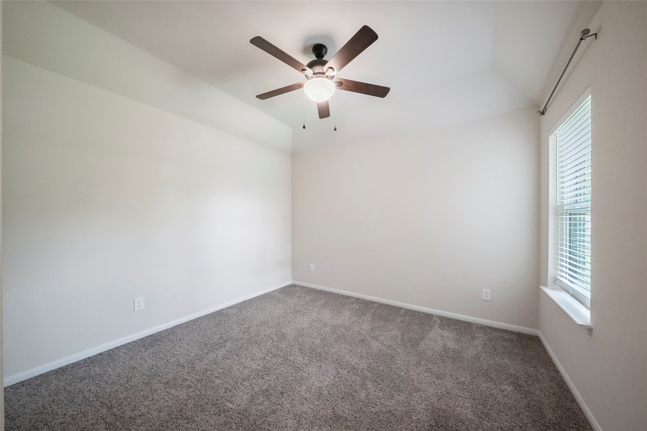 3227 Fairhaven Lane Rosenberg, TX 77471 - Photo 24 of 30 2nd room