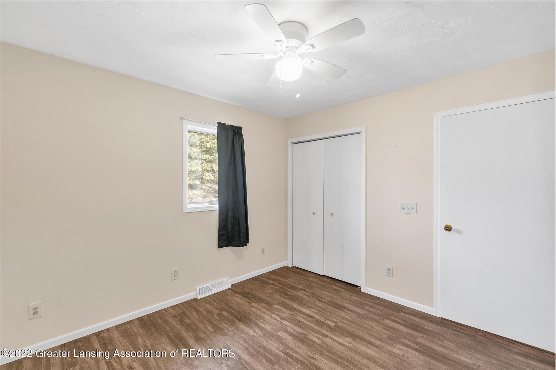 4301 West Lansing Road Perry, MI 48872 - Photo 30 of 61 31-4301-W-Lansing-Rd-WindowStill-Real-Es