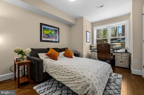 $950,000 | 1232 4th Street Northwest, Unit 1, Washington, DC 20001