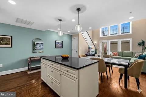 $950,000 | 1232 4th Street Northwest, Unit 1, Washington, DC 20001